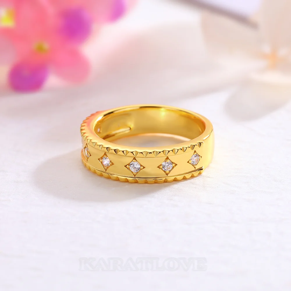 Round Cut Diamond White Sterling Silver Yellow Gold Wedding Ring