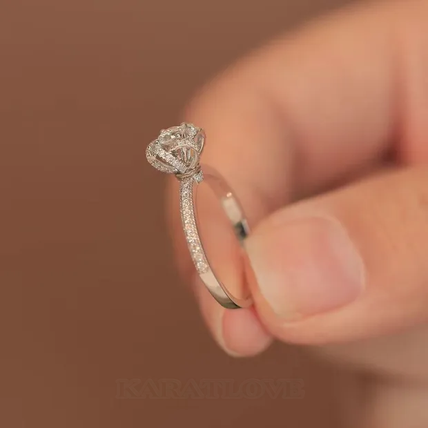 Round Cut Diamond White Halo Engagement Ring in 925 Sterling Silver