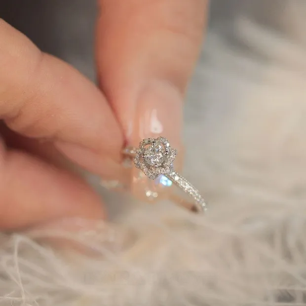 Round Cut Diamond White Halo Engagement Ring in 925 Sterling Silver