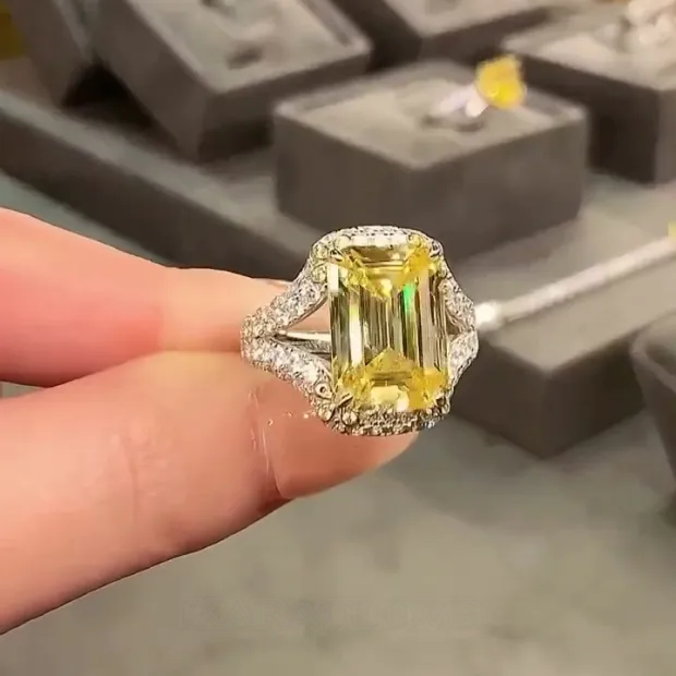 Emerald Cut Citrine Yellow Art Deco 925 Sterling Silver Engagement Ring Emerald Cut Citrine Yellow Art Deco 925 Sterling Silver Engagement Ring