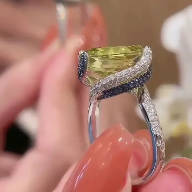 Asscher Cut Peridot Green Art Deco 925 Sterling Silver Engagement Ring