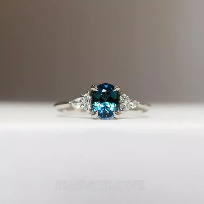 Oval Cut Sapphire Blue 925 Sterling Silver Classic Engagement Ring