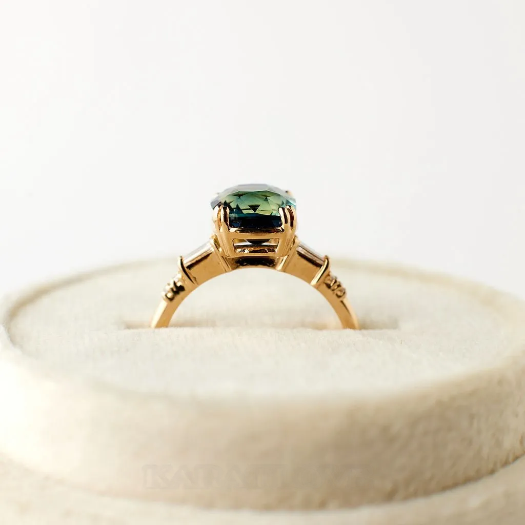Cushion Cut Emerald Green 925 Sterling Silver Yellow Gold 3-Stone Engagement Ring