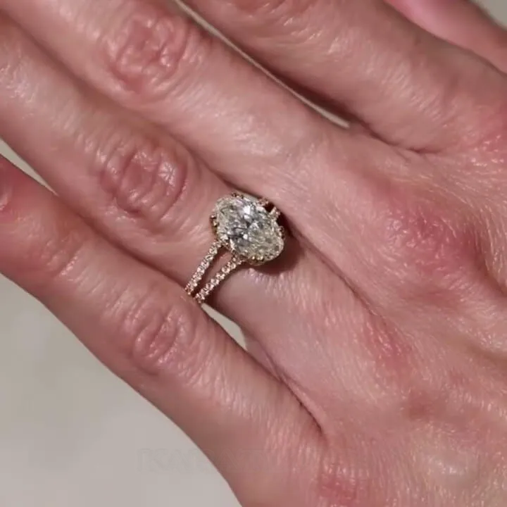 Oval Cut Diamond White Sterling Silver Yellow Gold Halo Engagement Ring Oval Cut Diamond White Sterling Silver Yellow Gold Halo Engagement Ring