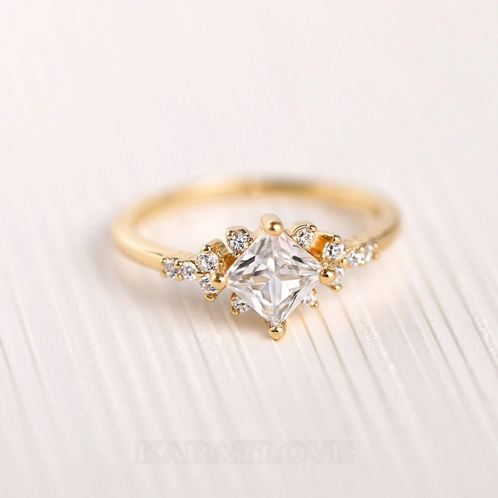 Princess Cut Diamond White Sterling Silver Yellow Gold Engagement Ring Princess Cut Diamond White Sterling Silver Yellow Gold Engagement Ring