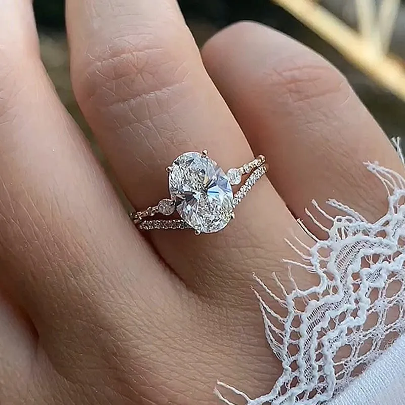 Oval Cut Diamond White Sterling Silver Yellow Gold 3-Stone Ring Set Oval Cut Diamond White Sterling Silver Yellow Gold 3-Stone Ring Set