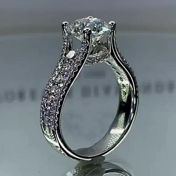 Diamond White Round Cut Engagement Ring in 925 Sterling Silver