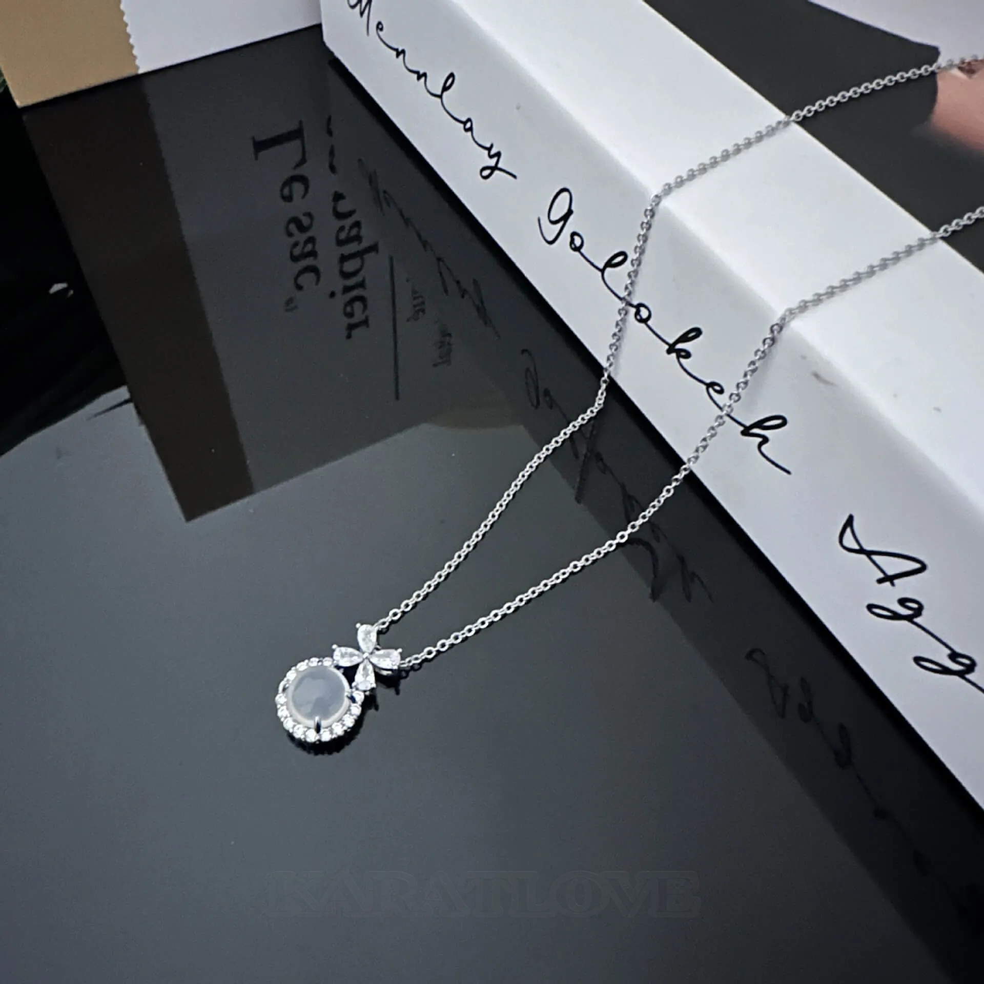 Round Crystal Quartz 16 Inches Necklace