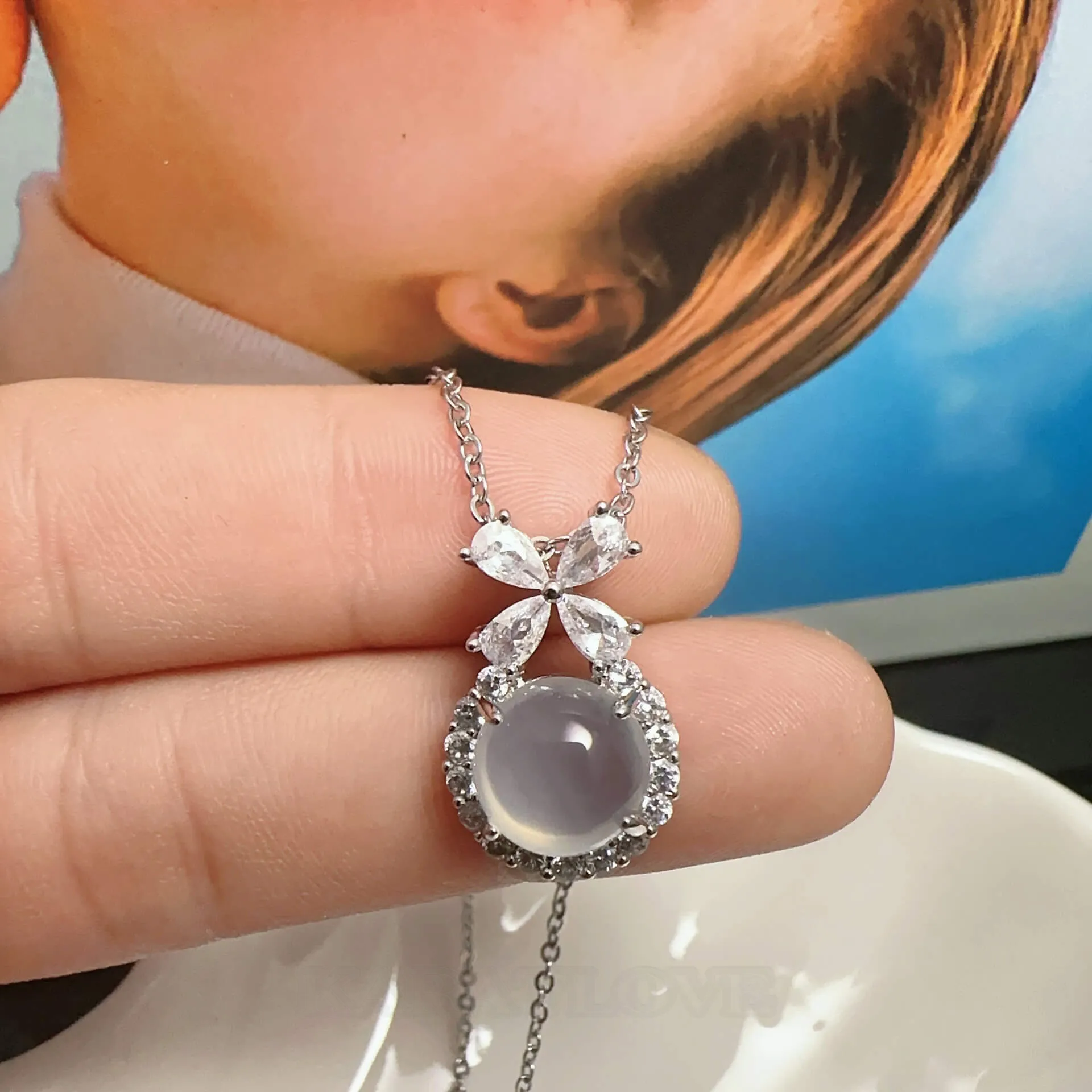 Round Crystal Quartz 16 Inches Necklace