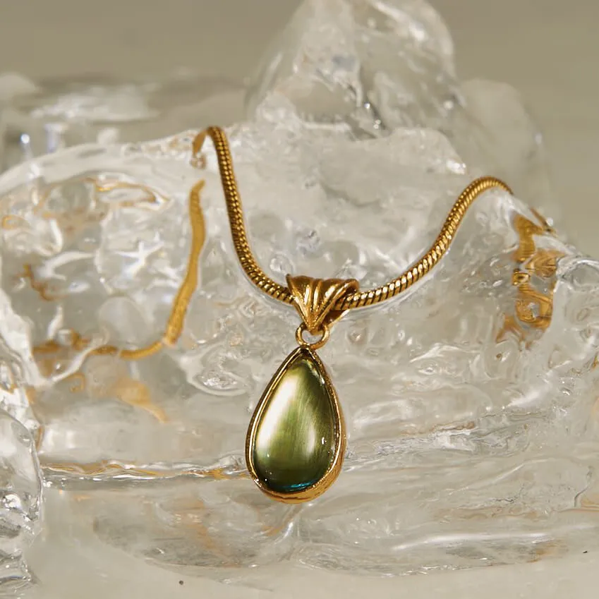 18K Gold Plated Waterdrop Necklace 18K Gold Plated Waterdrop Necklace