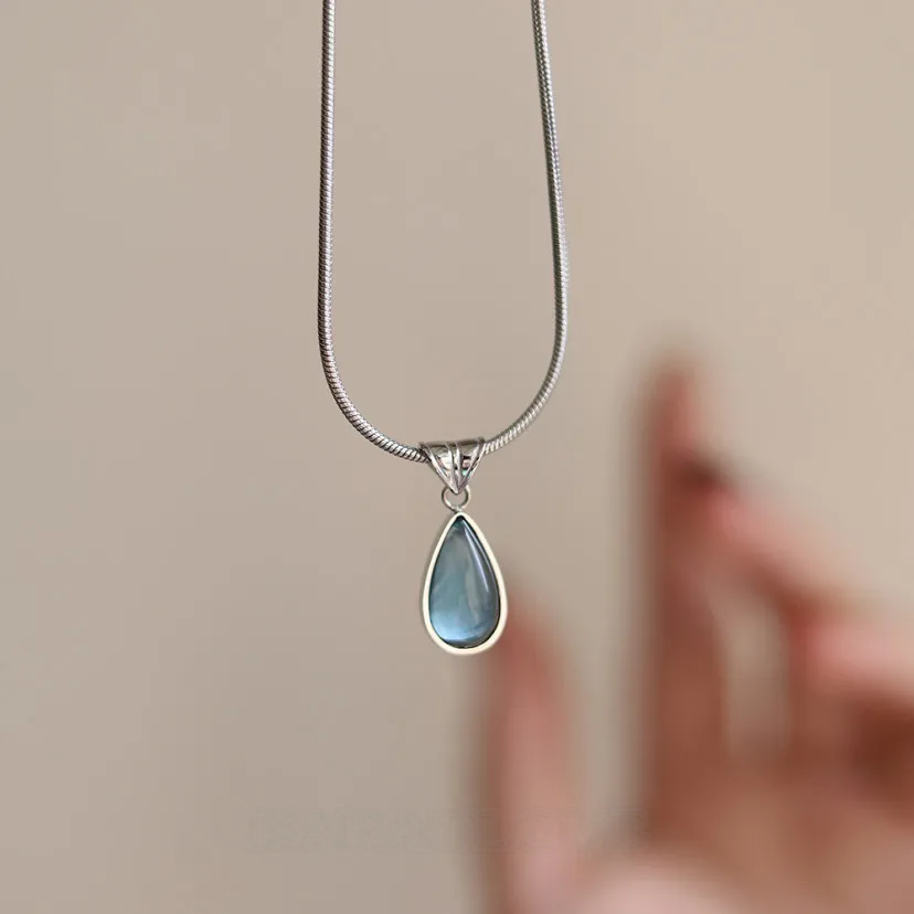 Platinum Plated Waterdrop Necklace