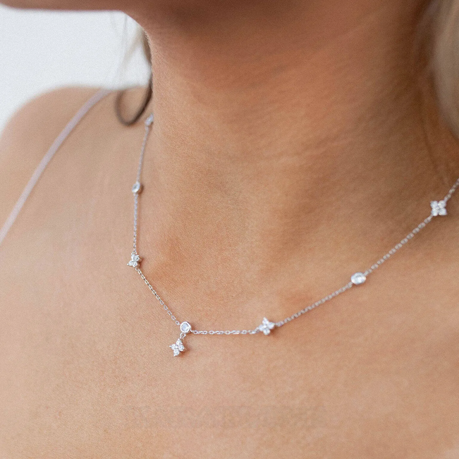 Platinum Plated 925 Sterling Silver Lucky Clover Necklace