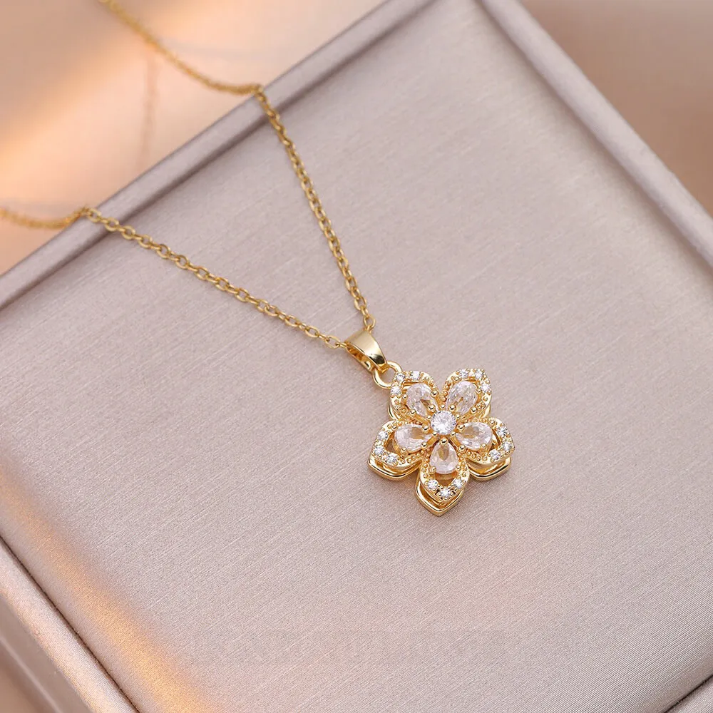 17inch/44mm Swirling Flower Design 14K Gold Plated Pendant Necklace