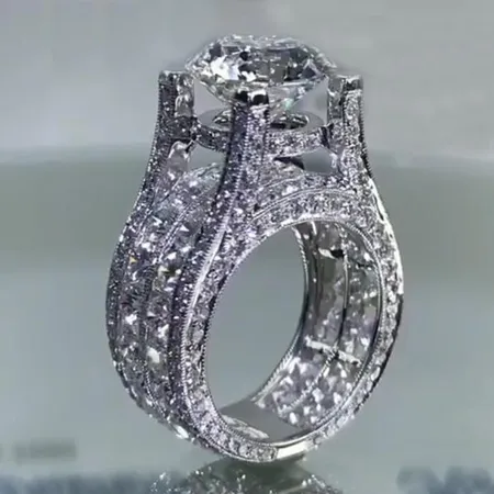 Diamond White Round Cut...