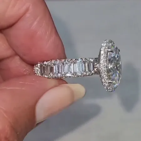 Oval Cut Diamond White 925...