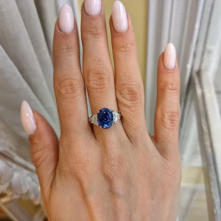 Oval Cut Sapphire Blue...