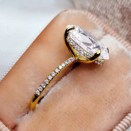 Oval Cut Diamond White 925...