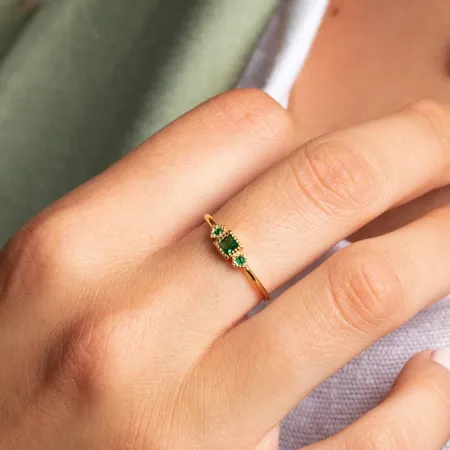 Princess Cut Emerald Green 925 Sterling Silver Yellow Gold 3-Stone Stackable Minimalist Engagement Ring