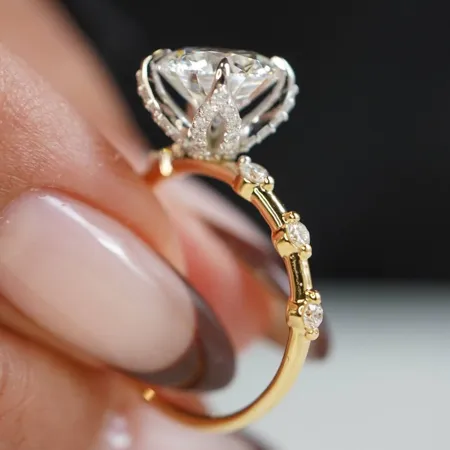 Round Diamond White Sterling Silver Gold Classic Engagement Ring