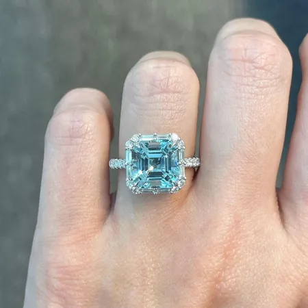 Asscher Cut Aquamarine...