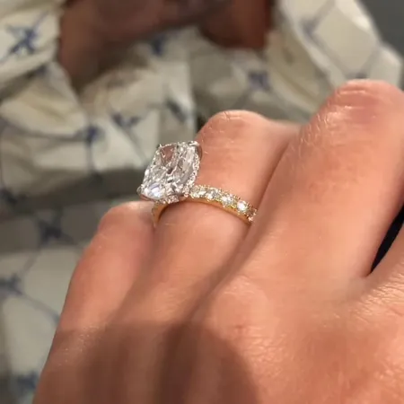 Cushion Cut Diamond White...