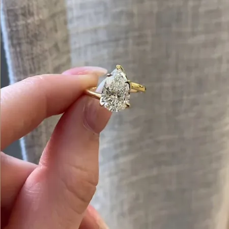 Pear Cut Diamond White...