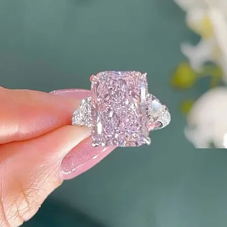 Radiant Cut Fancy Pink...