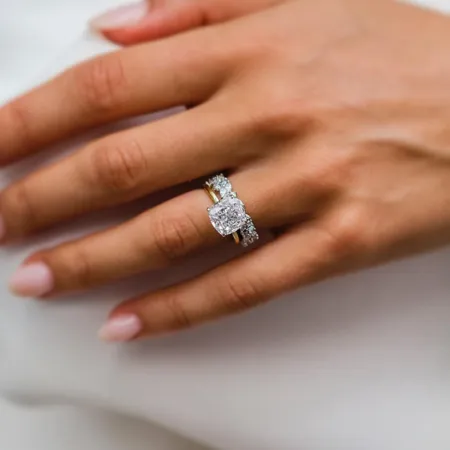 Cushion Cut Diamond White...