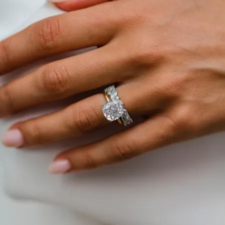 Cushion Cut Diamond White...