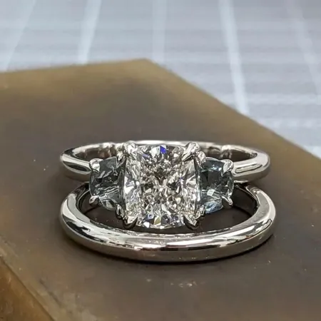 Cushion Cut Diamond White...