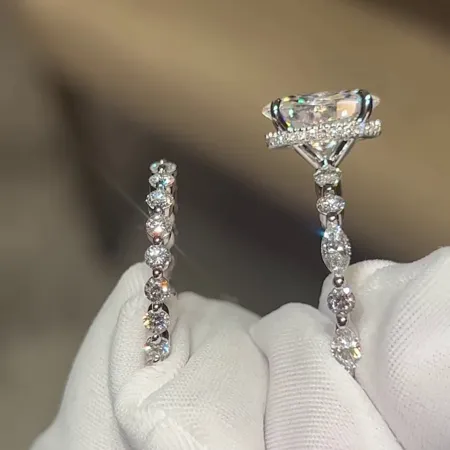 Oval Cut Diamond White 925...