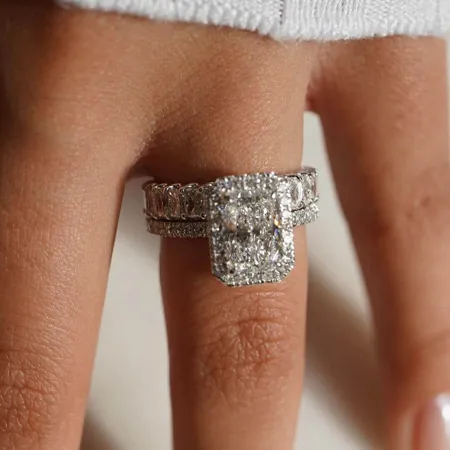 Radiant Diamond White...