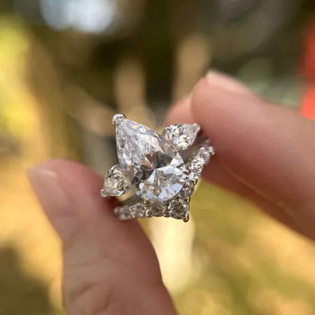 Pear Cut Diamond White...