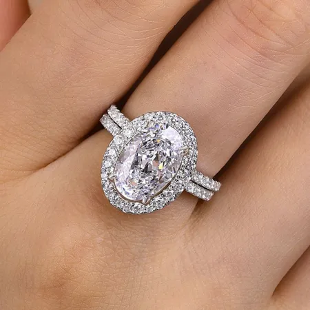 Oval Cut Diamond White...