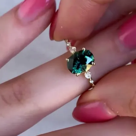 Oval Cut Emerald Green...