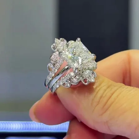 Princess Cut Diamond White...