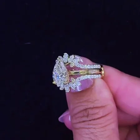 Pear Cut Diamond White 925...