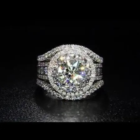 Diamond White Round Cut...