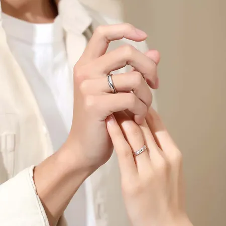 Round Diamond White...