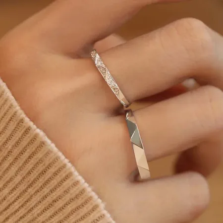 Round Diamond White...