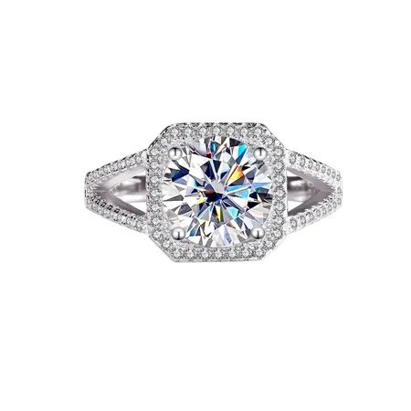 Round Cut Moissanite...