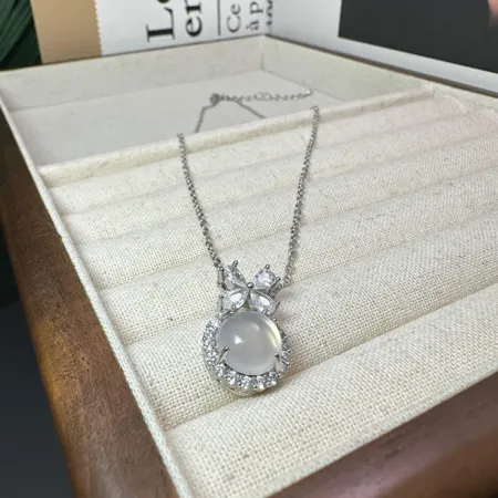 Round Crystal Quartz 16 Inches Necklace